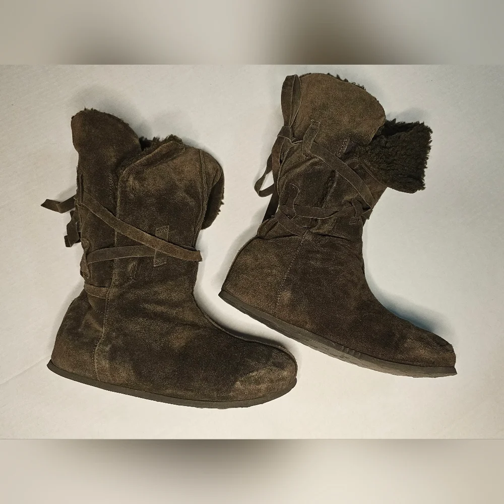 American Eagle Outfitters cold save